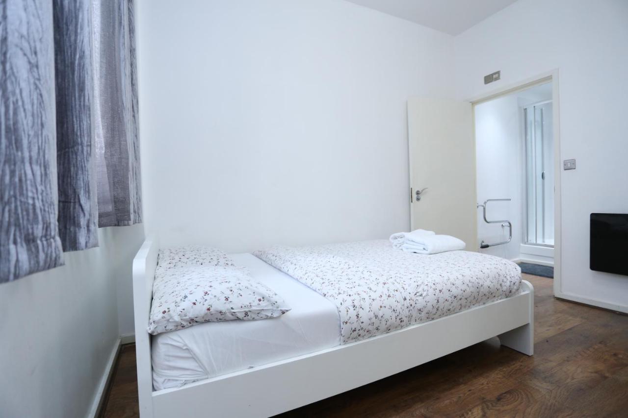 Gorgeous 2 Bedroom 2 Bathroom Woolwich London Ngoại thất bức ảnh